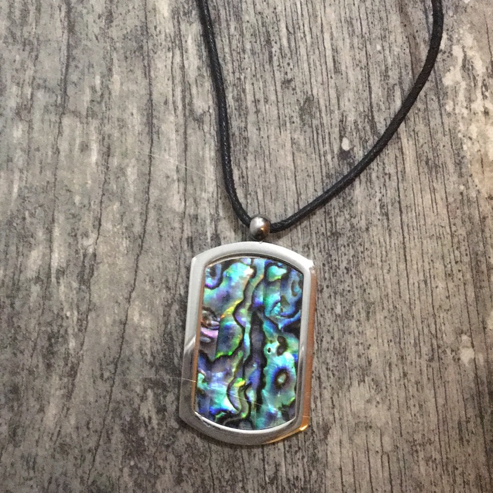 Mother of Pearl (blue/green/teal/purple) Necklace